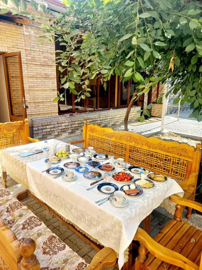 Colibri Traditional Hostel Samarkand Exterior photo
